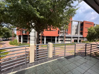 Constantia Office Park | Hillview House | Prime Office Space to Let in Roodepoort