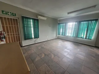 8 Newton Street | Prime Office Space to Let in Spartan