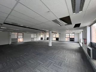 Constantia Office Park | Hillview House | Prime Office Space to Let in Roodepoort