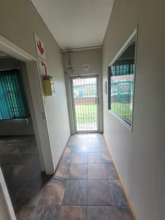 8 Newton Street | Prime Office Space to Let in Spartan