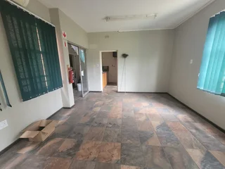 8 Newton Street | Prime Office Space to Let in Spartan