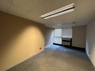 Constantia Office Park | Bridgeview House | Prime Office Space to Let in Roodepoort