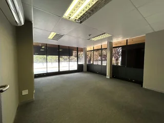 Cresta Junction | Prime Office Space to Let in Randburg