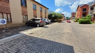 Office To Let in Honeydew | Wild Fig Business Park | Roodepoort
