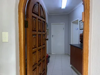 The Village Medical Centre | Prime Medical Suite to Let in Parktown North