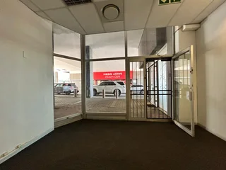 Cresta Corner | Prime Retail Space to Let in Randburg