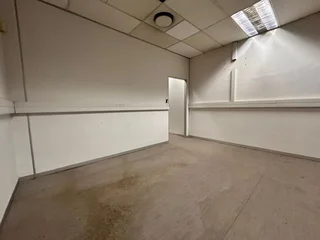 Cresta Corner | Prime Retail Space to Let in Randburg