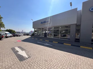 Freestanding Commercial Building to Let in Roodepoort