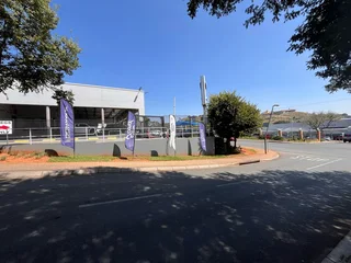Freestanding Commercial Building to Let in Roodepoort