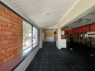 DURBANVILLE VILLAGE SQUARE | RESTAURANT SPACE TO RENT | DURBANVILLE | 589m²
