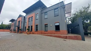 Clifton Court | Clifton Avenue | Lyttelton Manor | Centurion