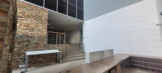 Isando Business Park | Stand-alone Building to Let in Kempton Park