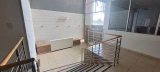 Isando Business Park | Stand-alone Building to Let in Kempton Park