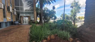 Isando Business Park | Stand-alone Building to Let in Kempton Park