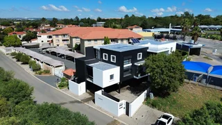 10A Gateside Avenue | Entire Building for Sale in Dainfern