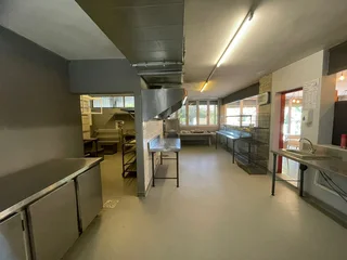 The Real Mackay | Restaurant to Let in Randburg