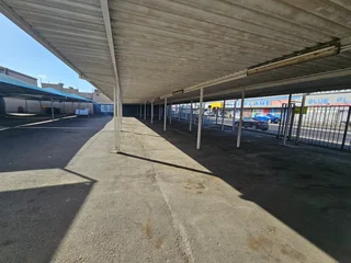 VOORTREKKER ROAD | LARGE OPEN SHOWROOM PREMISES TO RENT | GOODWOOD | 960M²