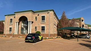 Oxford Office Park| Bauhinia Street| Highveld