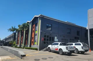 Jan Van Riebeeck Road | Office To Rent | Paarl | 604m²