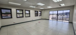 80 Thomas Road | Immaculate Office Space to Let in Bredell, Kempton Park