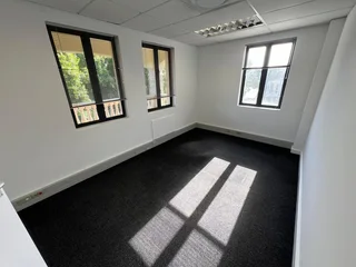 DURBANVILLE AVENUE | OFFICE TO LET | BIELLA BUILDING, ROSENDAL, TYGER VALLEY | 673M²