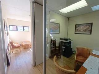 169 SQUARE METER OFFICE FOR SALE | SILVER LAKES | PRETORIA