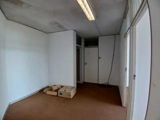 Prime Commercial Space in Westville – 74m²