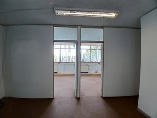 Prime Commercial Space in Westville – 74m²