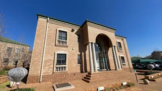 Oxford Office Park| Bauhinia Street| Highveld