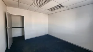 LORDS OFFICE PARK | WEST AVENUE | CENTURION