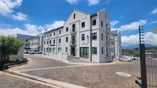 Medicentre | Office To Rent | Paarl | 21sqm