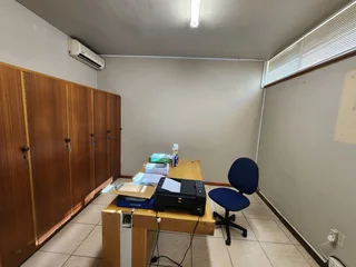 LOUWS AVENUE | OFFICE TO RENT | PAARL | 115SQM