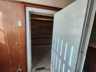 LOUWS AVENUE | OFFICE TO RENT | PAARL | 140m²