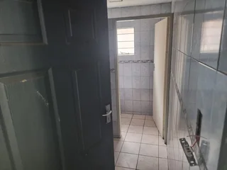 90 Ampthill Avenue | Car Dealership to Let in Benoni