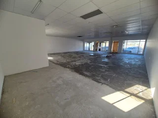 183m² Retail space to Let in Aurora Durbanville Large Windows