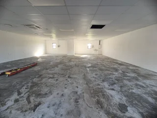 183m² Retail space to Let in Aurora Durbanville Large Windows