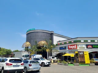 Queens Corner | Soutpansberg Road | Queenswood | Pretoria