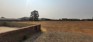 14 Dann Road | Yard and Office Space to Let in Glen Marais, Kempton Park