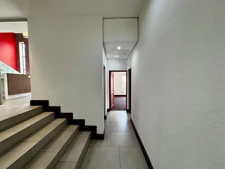 55 Kingfisher Drive Office Park | Stunning Office Space to Let in Fourways