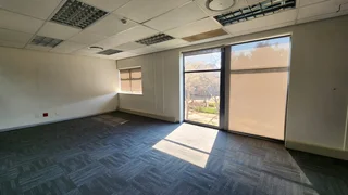 LAKEFIELD OFFICE PARK | WEST AVENUE | DIE HOEWES | CENTURION CENTRAL | CENTURION