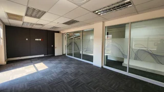 LAKEFIELD OFFICE PARK | WEST AVENUE | DIE HOEWES | CENTURION CENTRAL | CENTURION
