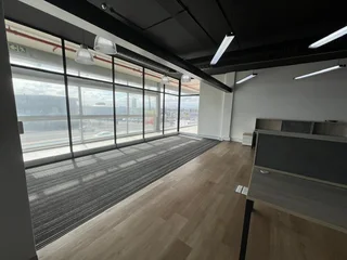 BLAAUWBERG ROAD | OFFICE SPACE TO RENT | HORIZON BAY , TABLE VIEW | 186m²