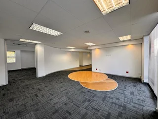Kildrummy Office Park | Prime Office Space to Let in Paulshof