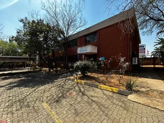 303 Pendoring Road | Double Storey Office Space to Let in Blackheath, Randburg