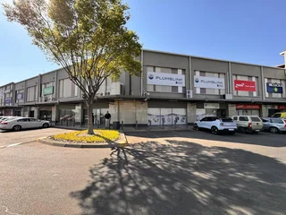 Fourways Crossing | Prime Showroom to Let in Fourways