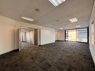 Kildrummy Office Park | Prime Office Space to Let in Paulshof