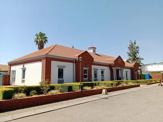 Lords Office Estates | West Avenue | Die Hoewes | Centurion