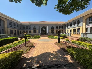 Grayston Ridge Office Park | Prime Office Space to Let in Sandton