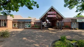 Valhof Shopping Centre | Vinhella Road | Valhalla | Centurion