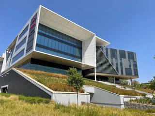 Allandale Building | Exquisite Office Space to Let in Waterfall, Midrand